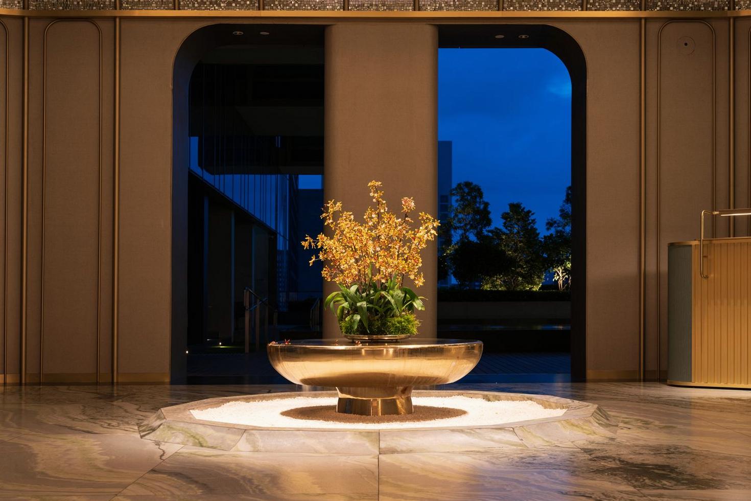 Happyglimmer Hotel Lobby at Golden Hour